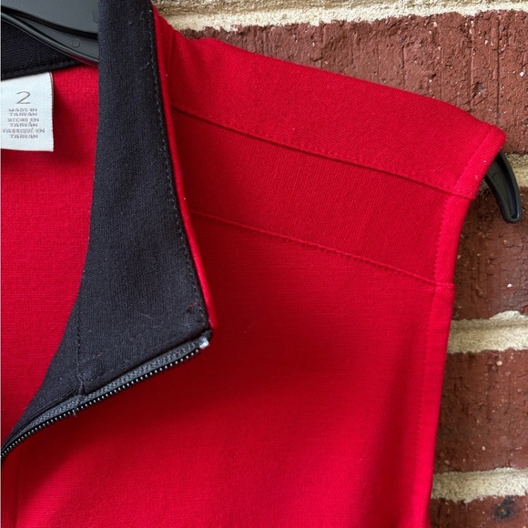 Womens Stretch Knit Zip Vest Red Weekends Chico’s sz 2 L 12 Valentines cozy - Picture 4 of 6